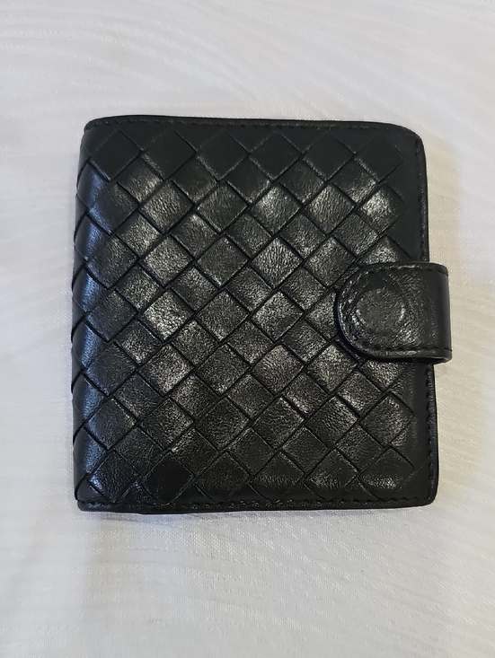 Bottega Veneta Handbags - Bottega Veneta Black Leather Small Snap Wallet